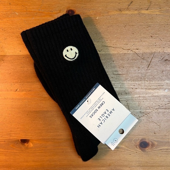 American Eagle Outfitters Other - American Eagle Smile Crew Socks